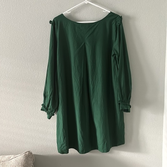 Roller Rabbit Raizia Dress in Eden NWT - Picture 2 of 5